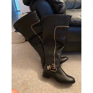 ShoeDazzle Black Boots